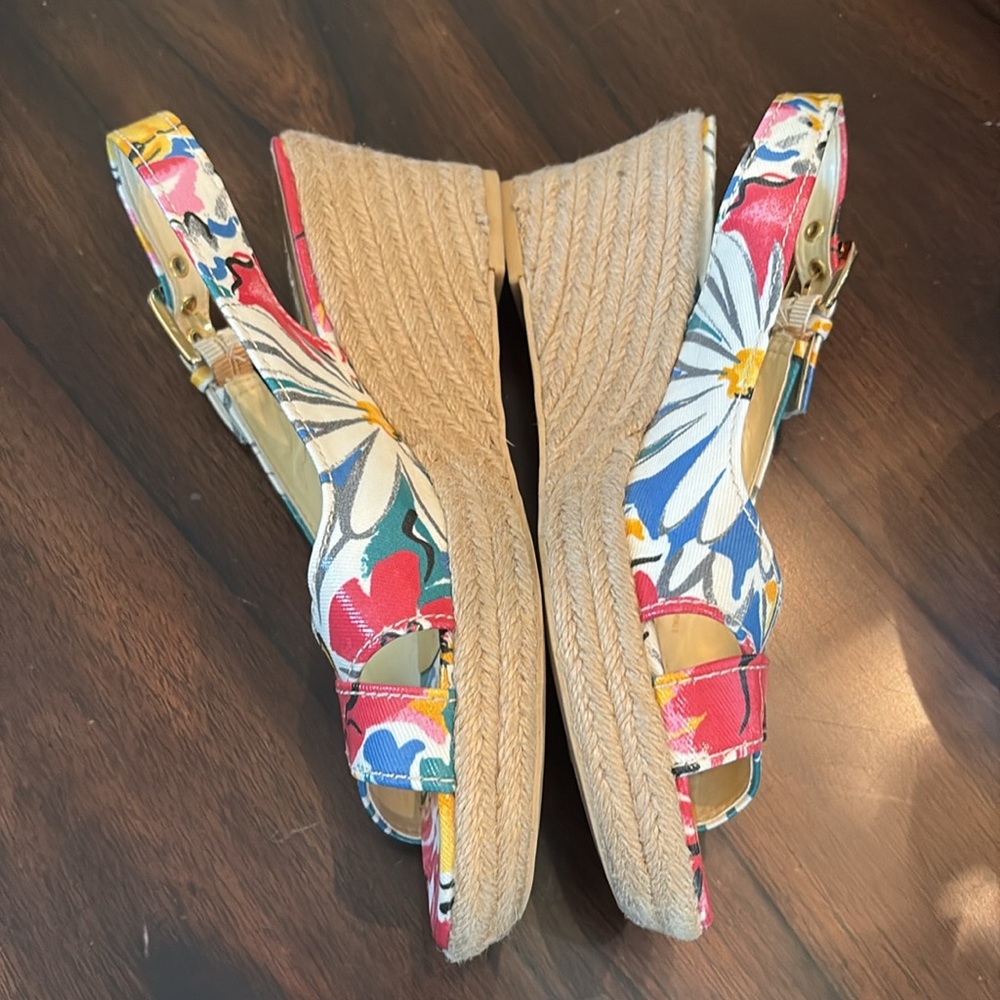 🌺Franco Sarto Faux Floral Leather Espadrille Wedge Sandals